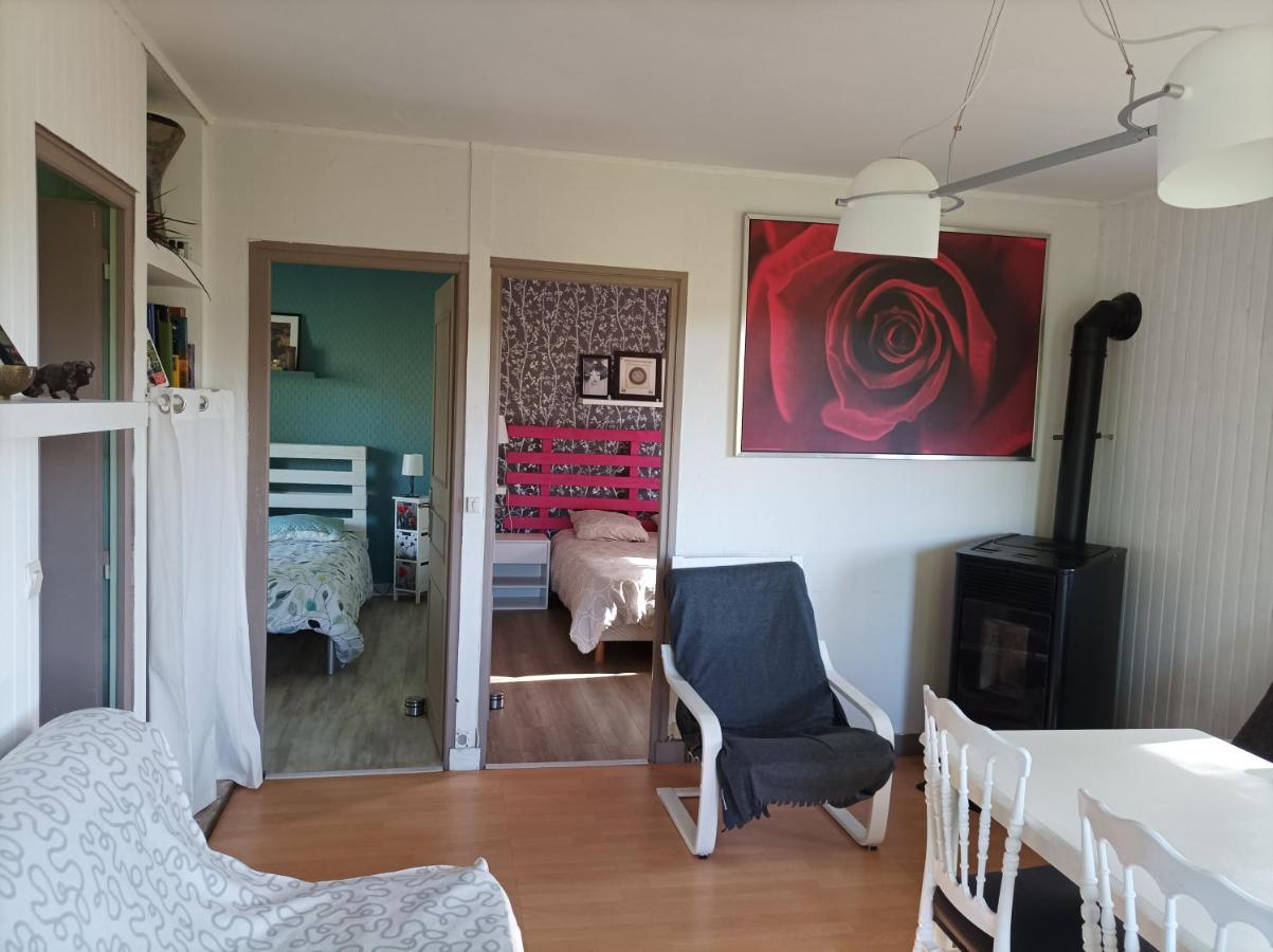 Chalet Deux Chambres Au Calme Saint-Brisson Zewnętrze zdjęcie